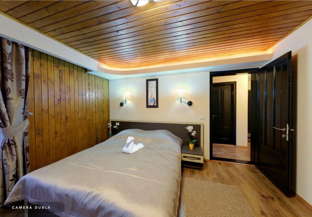 Drumu Carului Hotel Hillden Lodge&Restaurant מראה חיצוני תמונה