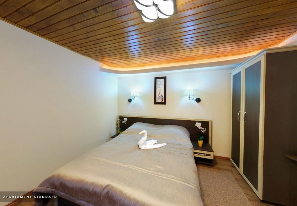 Drumu Carului Hotel Hillden Lodge&Restaurant מראה חיצוני תמונה