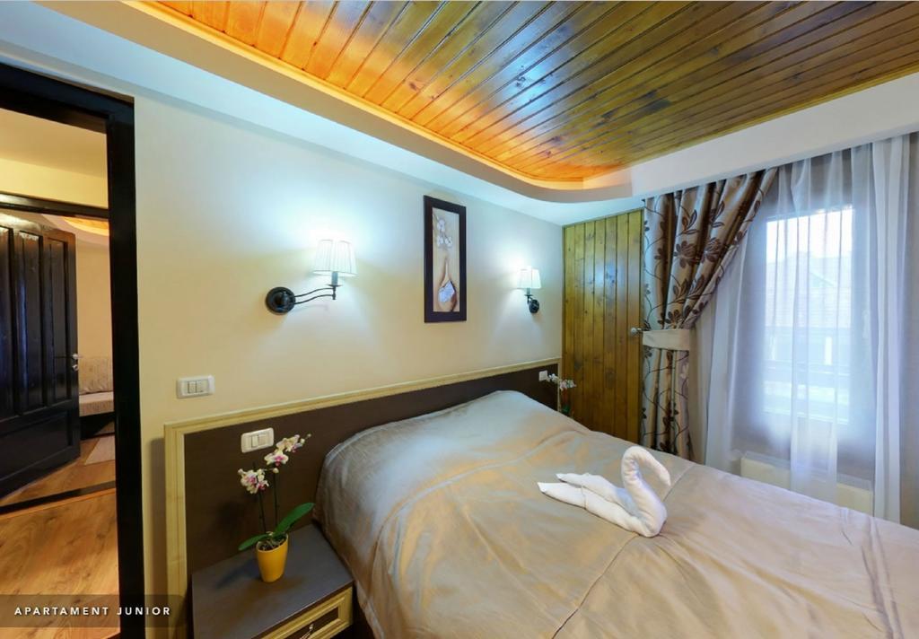 Drumu Carului Hotel Hillden Lodge&Restaurant מראה חיצוני תמונה